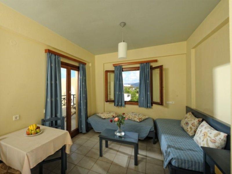 Arlekin Tango Apartment Malia  Exterior photo